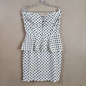 Wild Daisy Womens Off Shoulder Dress Size L White Black Polka Dot Ruffle Waist